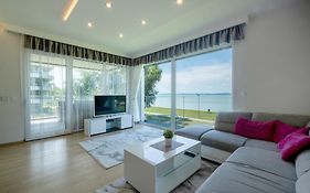 Myflat Casa Luxury Apartment